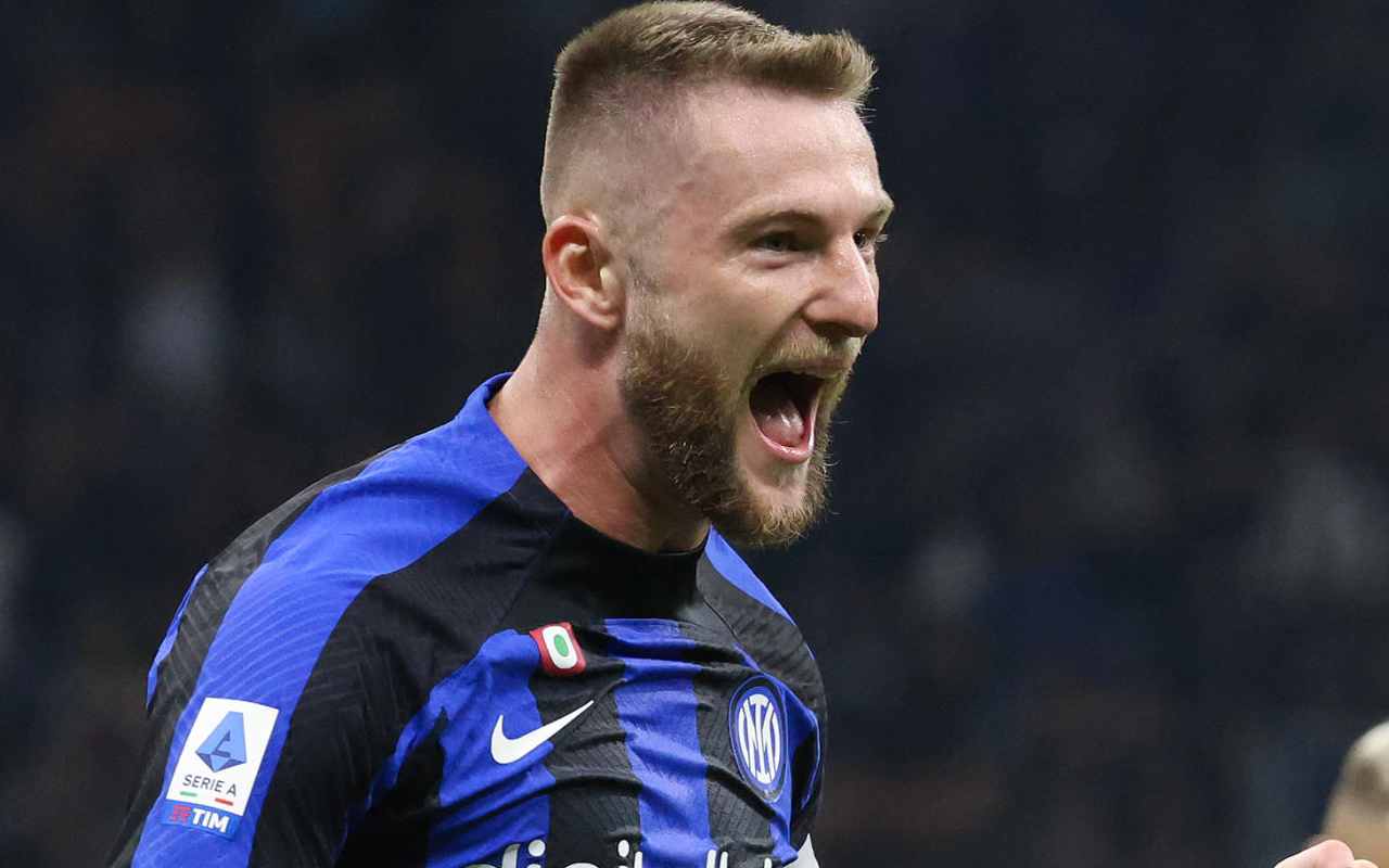 Skriniar festeggia dopo un gol