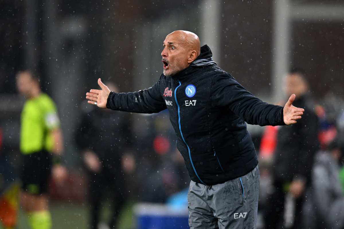 Spalletti pensieroso 