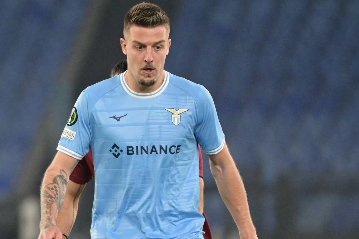 Milinkovic-Savic torna in campo nel giorno del suo compleanno 