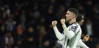 Vlahovic esulta contro la Salernitana