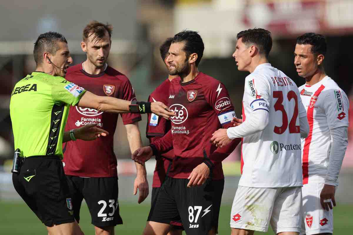 Salernitana-Monza in campo