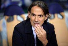 Inzaghi con la mano sul viso Inter