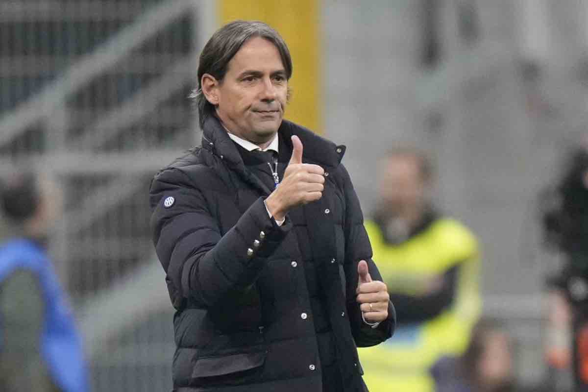 Simone Inzaghi a bordocampo