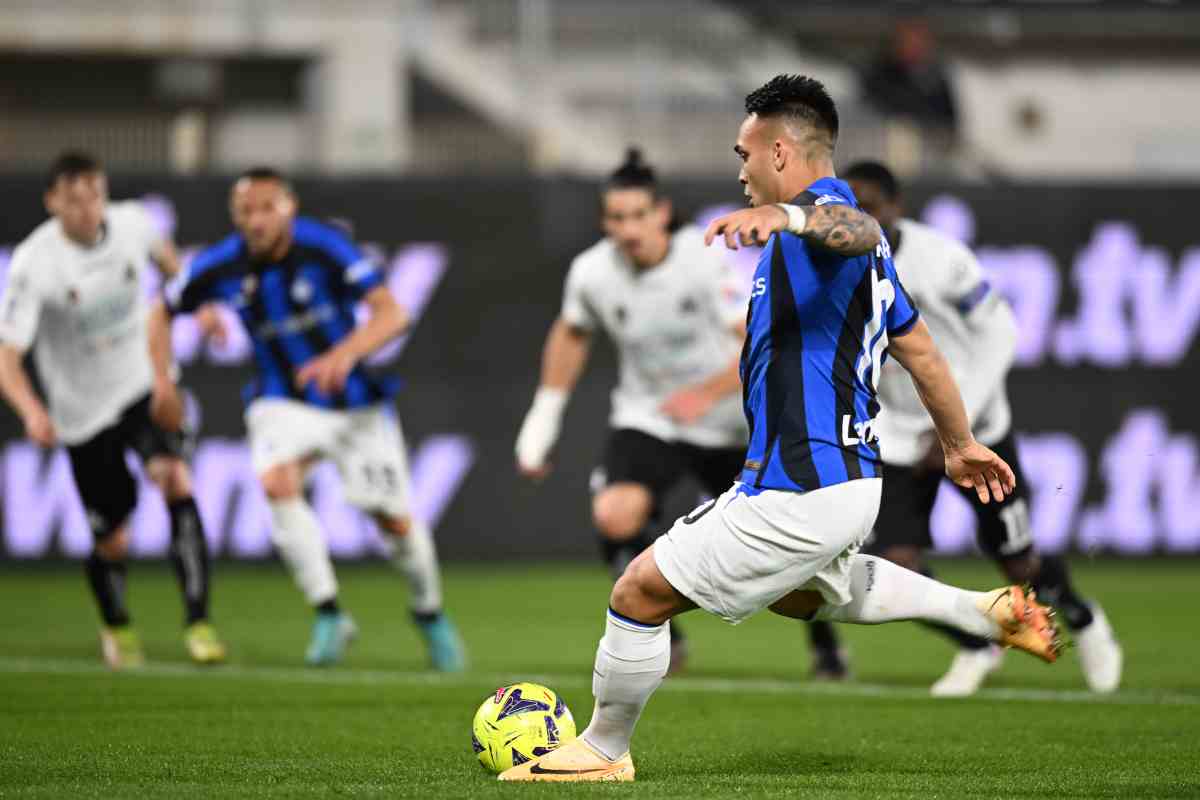 lautaro martinez spezia inter rigore