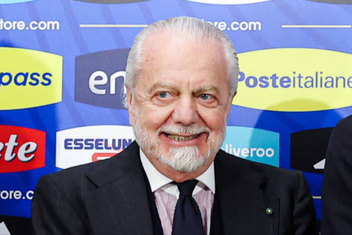 De Laurentiis pensieroso 