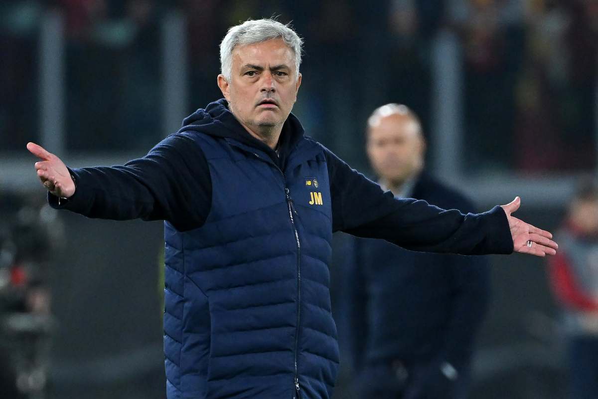 Mourinho perplesso 