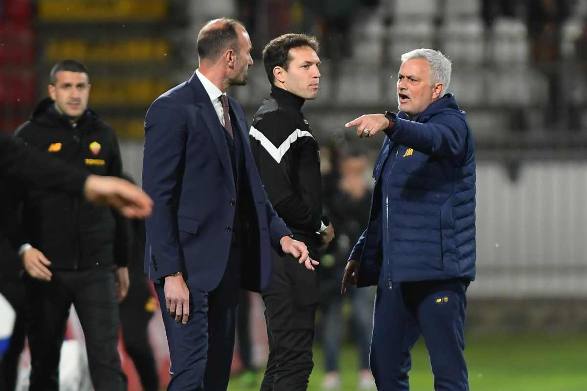 Mourinho arrabbiato 