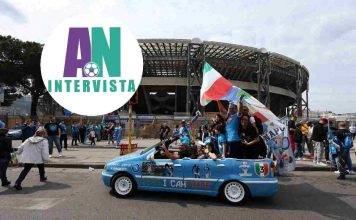 Tifosi esterno al Maradona
