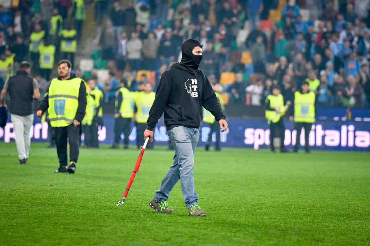 Tifoso alla Dacia Arena 