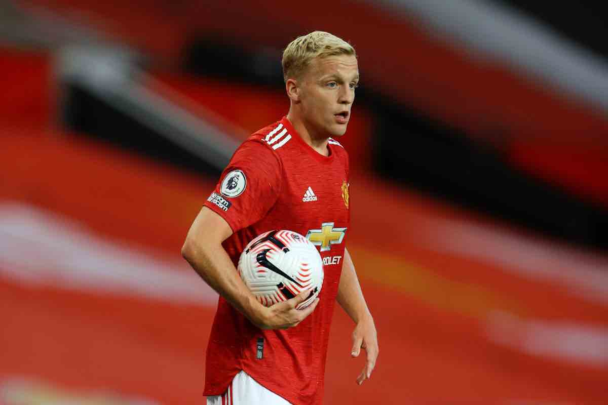 van de Beek lascia lo United