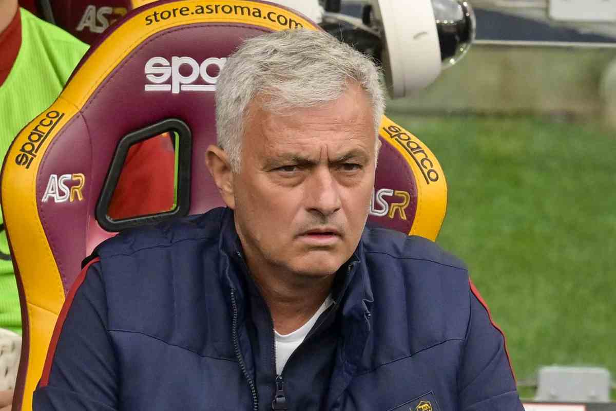 Mourinho addio