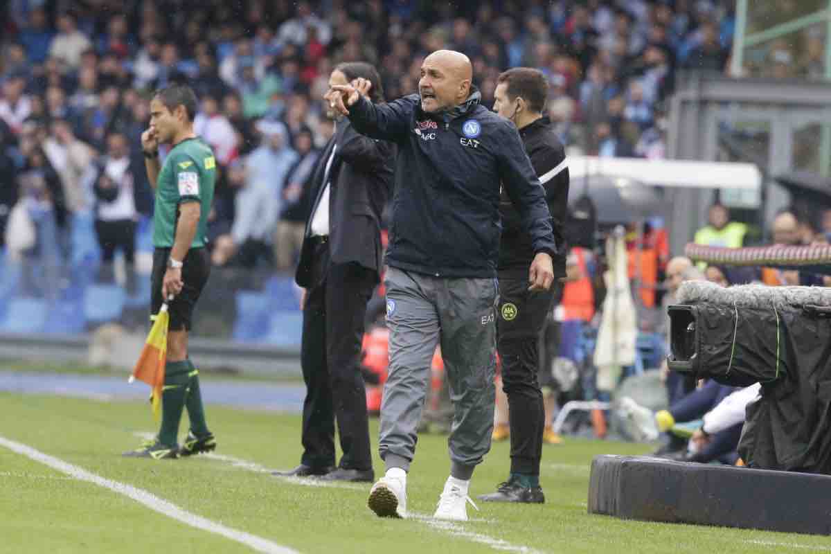 Luciano Spalletti dà indicazioni 