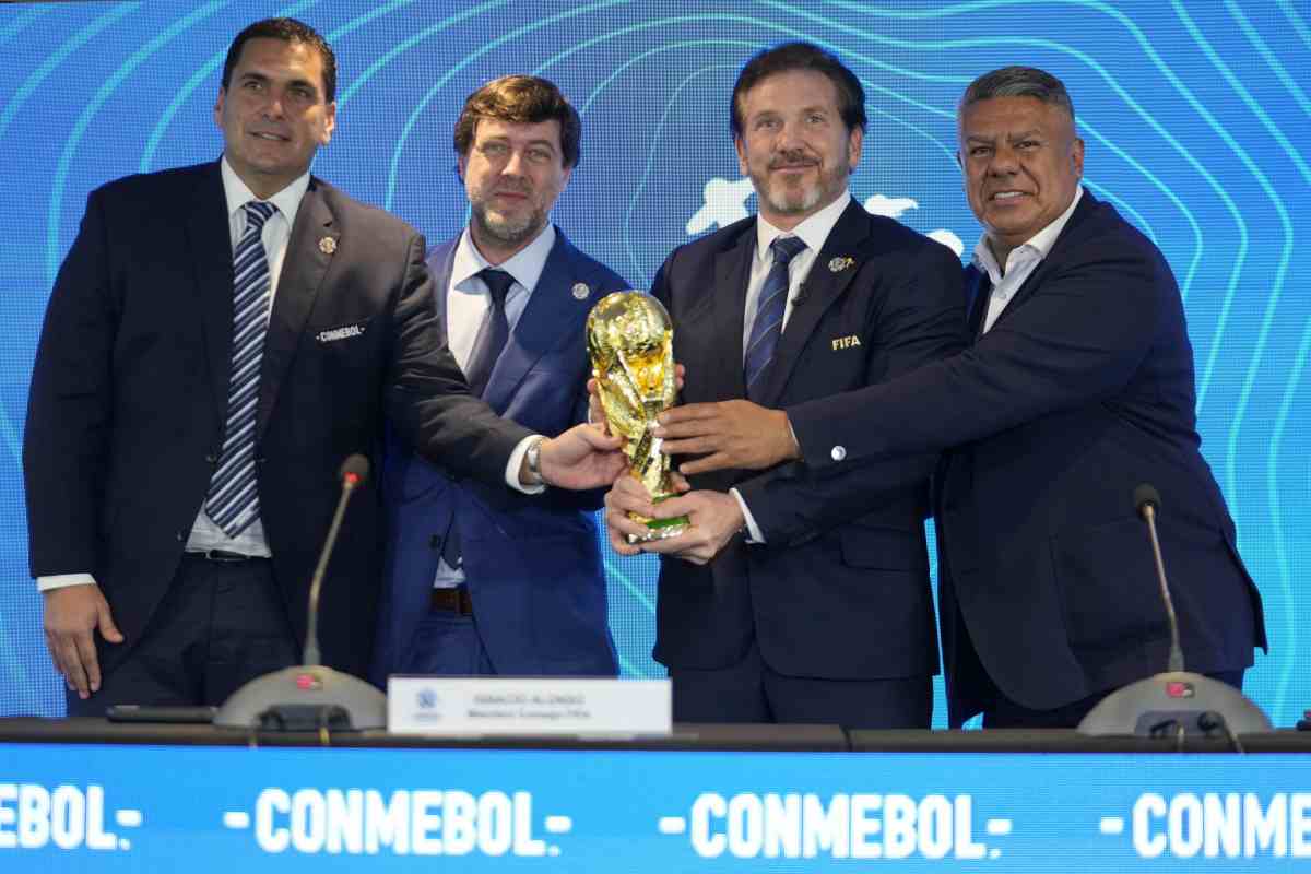 Dirigenti della Conmebol in conferenza stampa