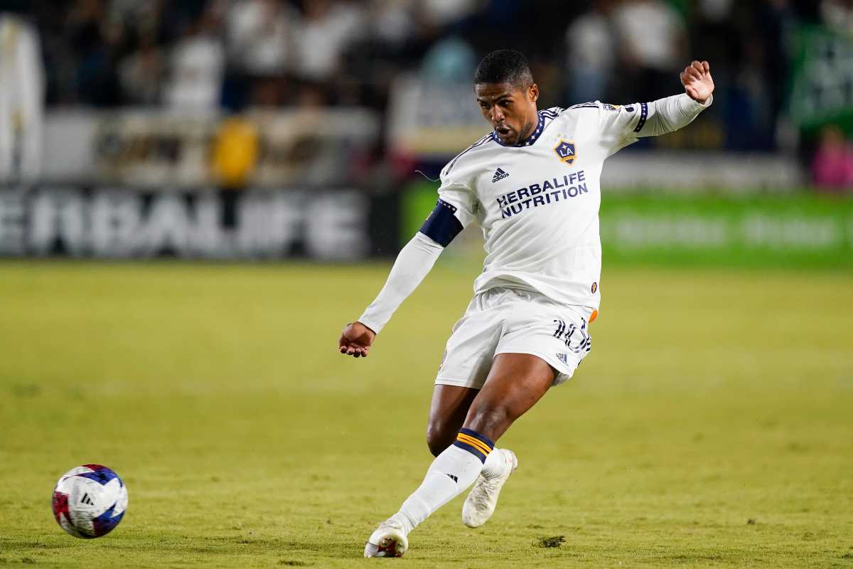 Douglas Costa Juventus Arabia Saudita