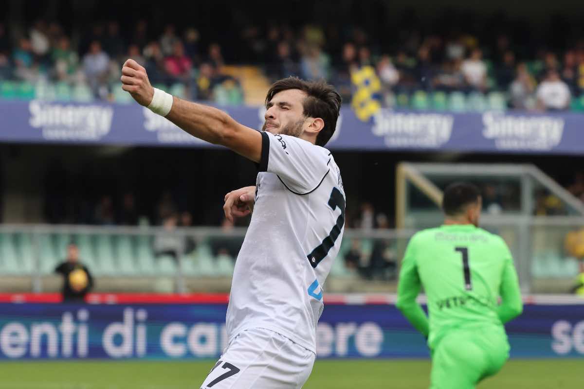 Brilla con la Georgia, Kvaratskhelia osservato in Premier