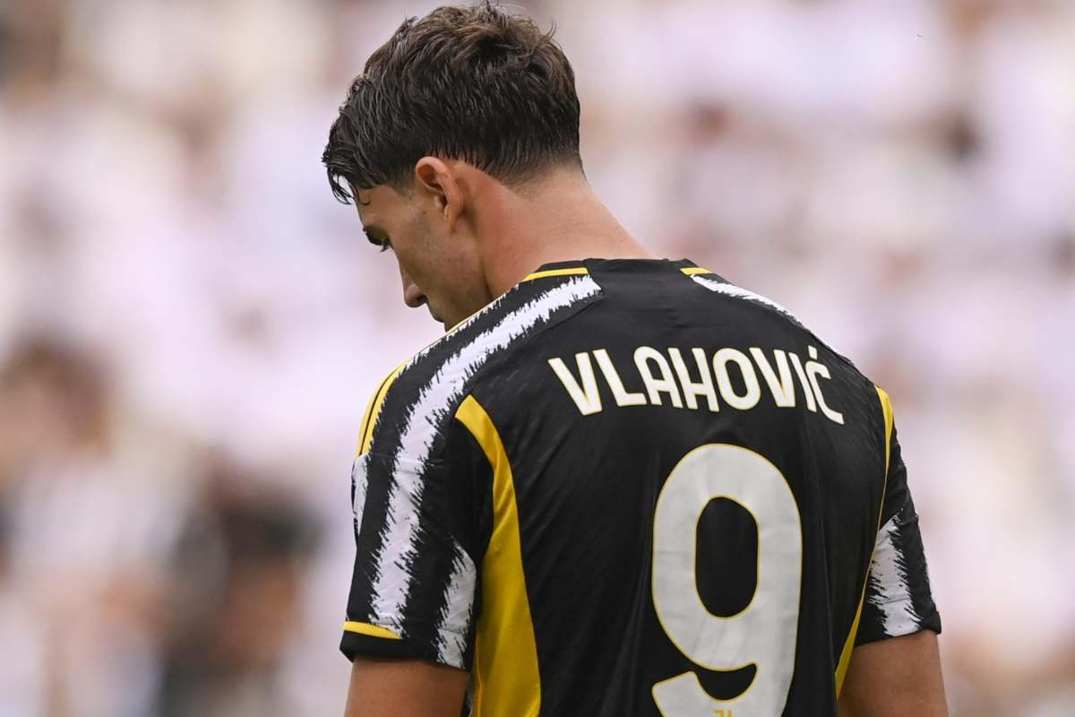 Critiche a Vlahovic