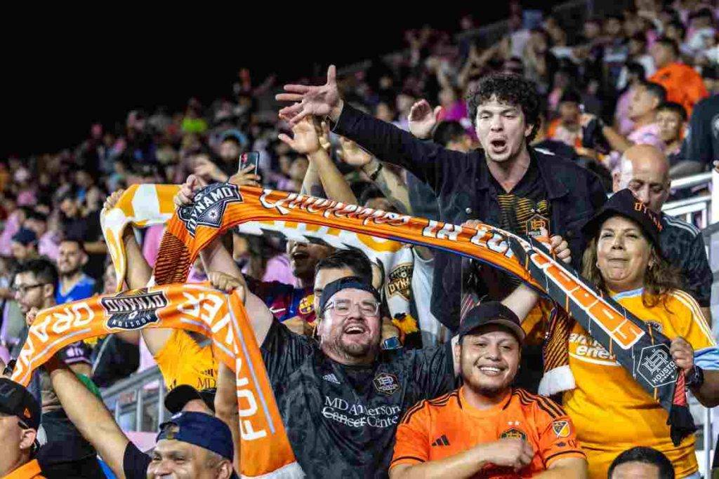 US Cup tifo