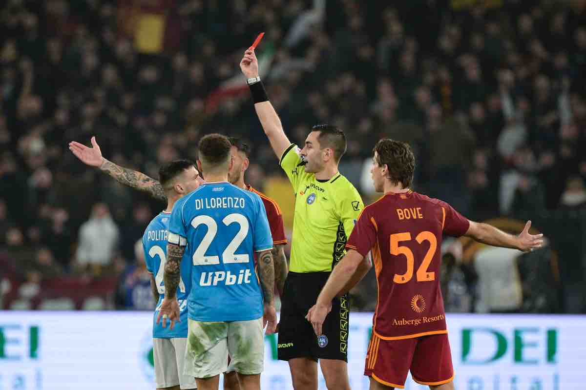 Roma-Napoli, il momento dell'espulsione 