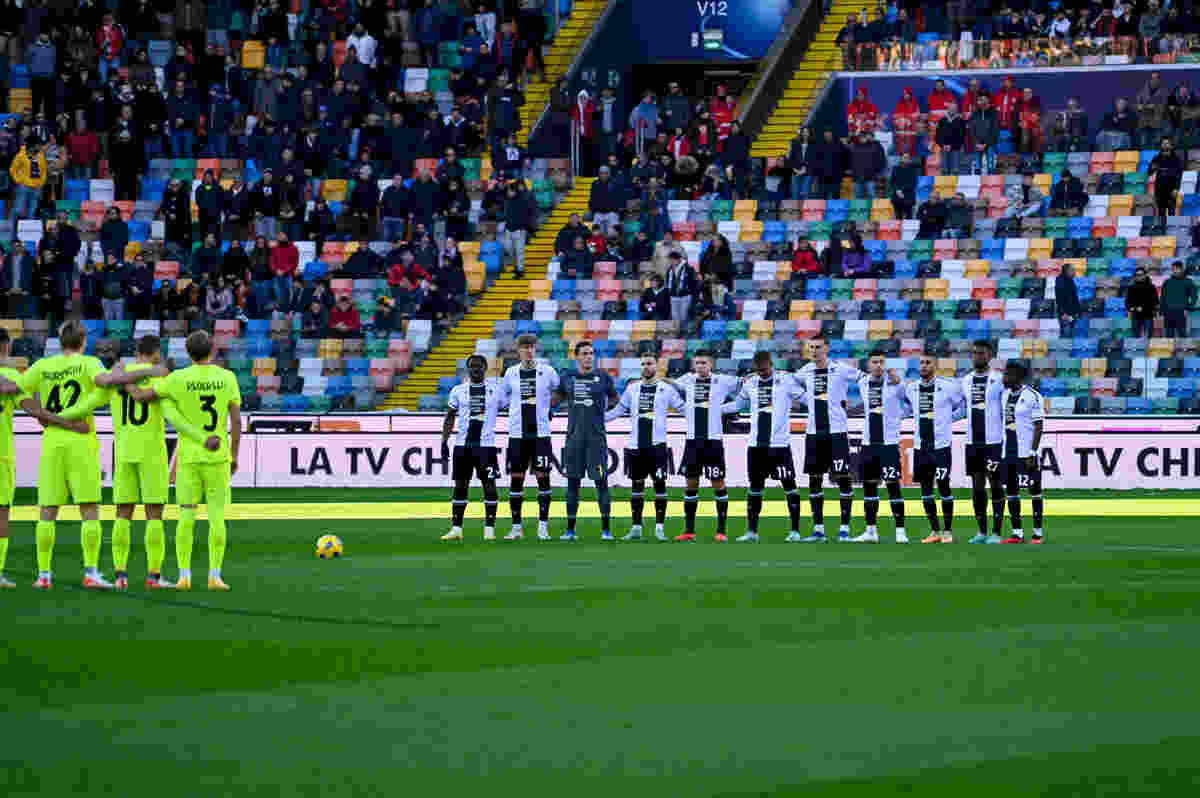 A Udine minuto di silenzio per Juliano, ma con la foto di Pulici