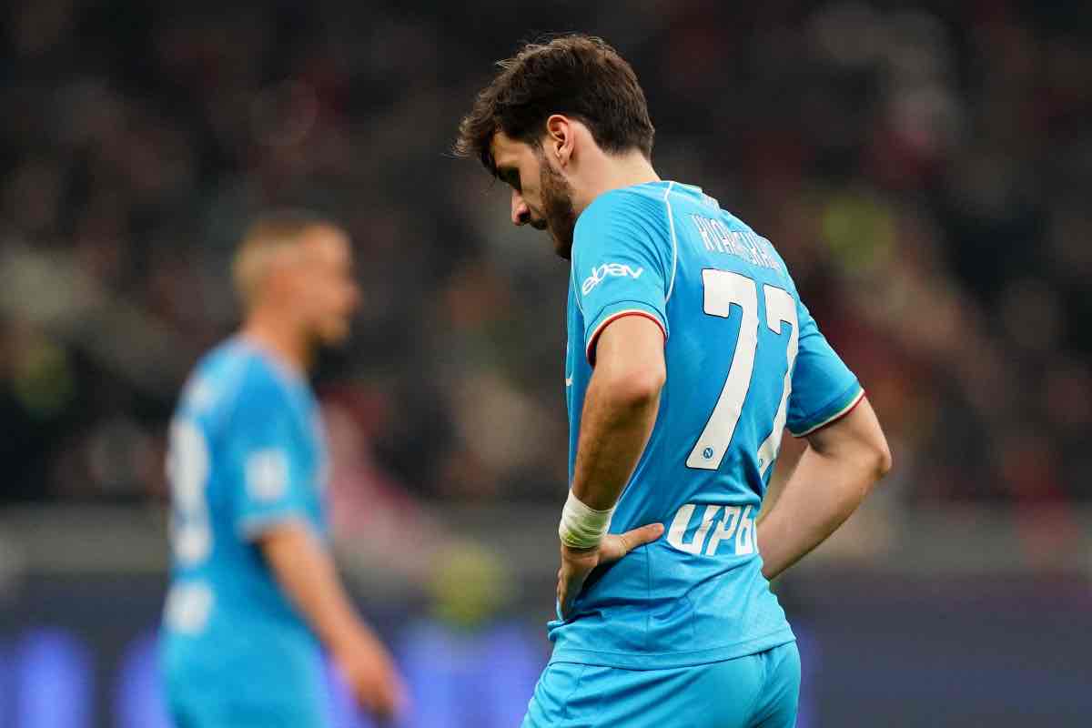 Kvaratskhelia deluso durante la partita tra Napoli e Milan 