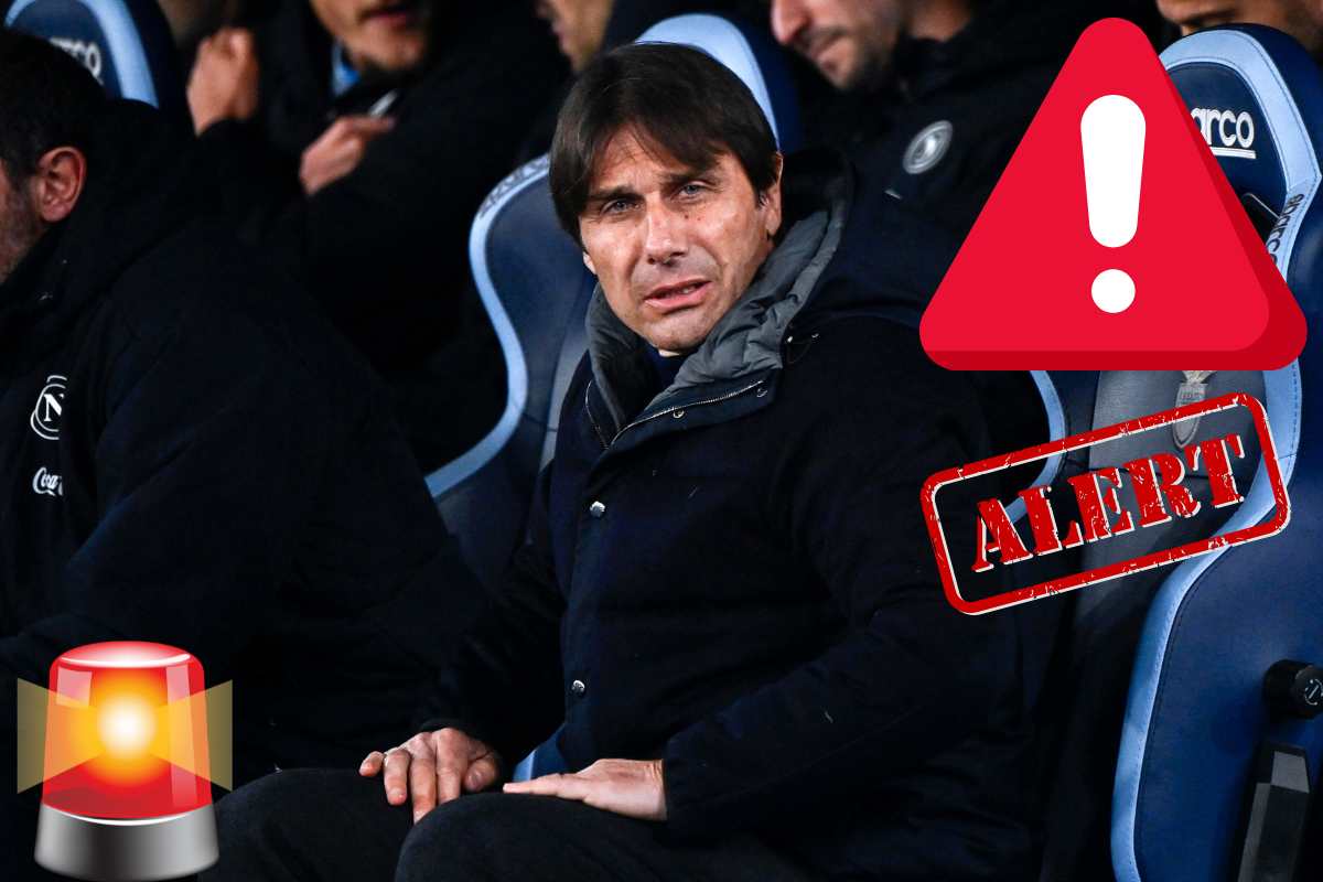 Antonio Conte perplesso in panchina