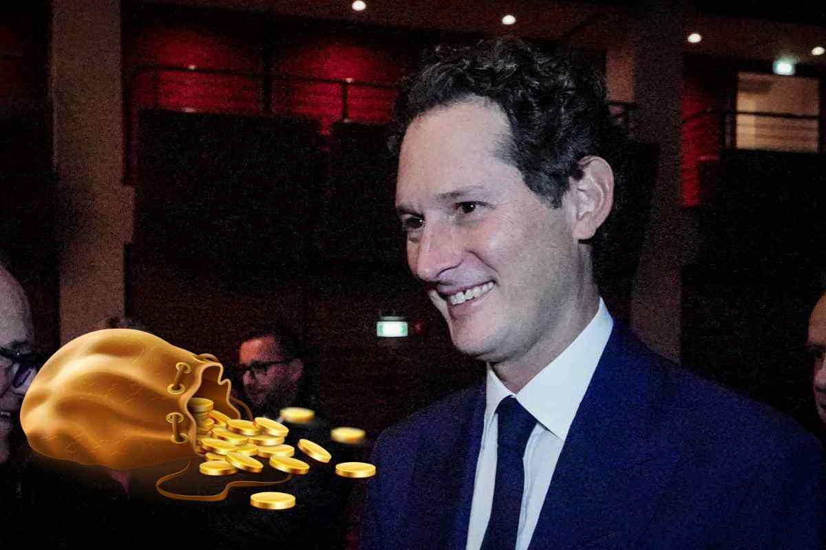 John Elkann e sacco di soldi