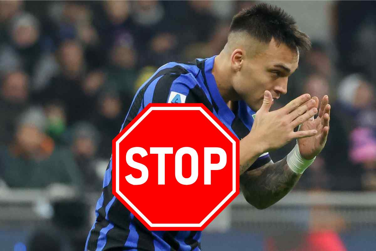 Lautaro Martinez si dispera