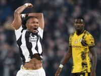 Khephren esulta e Marcus Thuram guarda