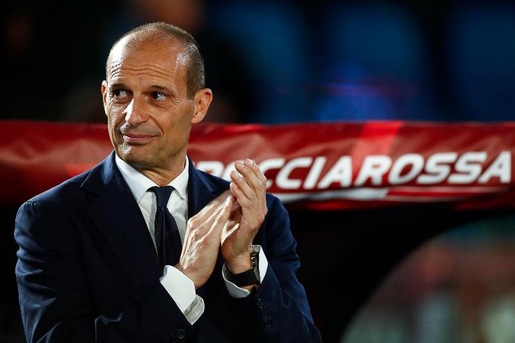 Max Allegri applaude