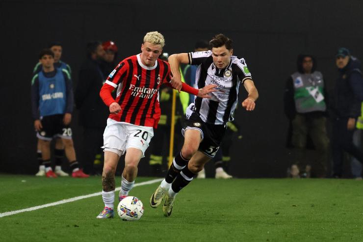 Alex Jimenez in azione contro l'Udinese