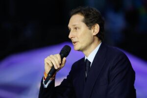 John Elkann parla