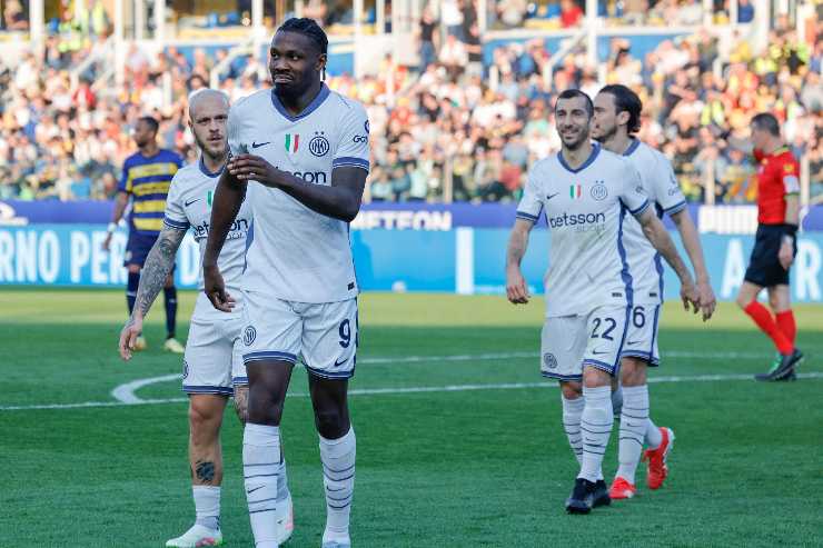 Marcus Thuram festeggia dopo un gol