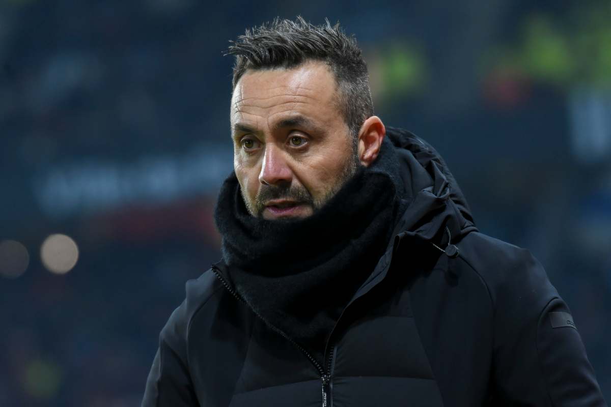 Roberto De Zerbi sconsolato dopo una sconfitta