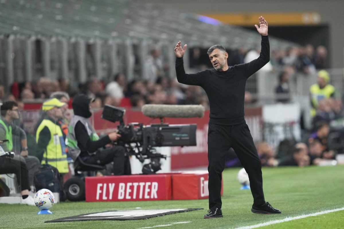 Sergio Conceiçao si sbraccia disperato