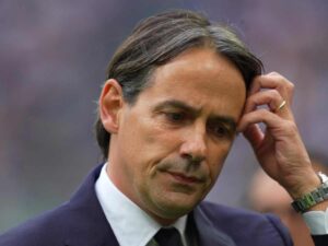 Simone Inzaghi pensieroso