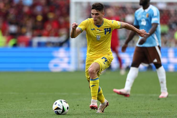 Sudakov in azione palla al piede