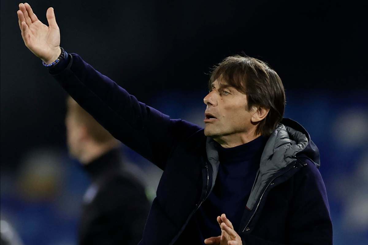 Conte, arriva l’indizio definitivo: la scelta per la prossima stagione Conte, arriva l’indizio definitivo: la scelta per la prossima stagione