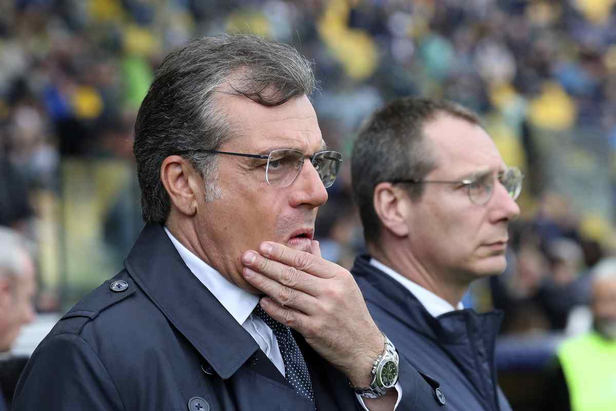 Cristiano Giuntoli pensieroso