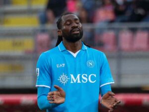 Frank Anguissa con la maglia del Napoli