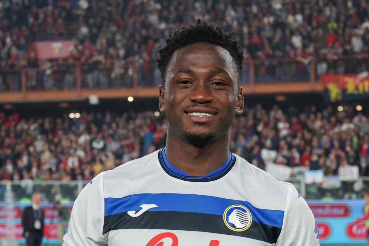 Ibrahim Sulemana dell'Atalanta sorride a fine partita