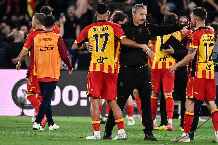 Lecce festeggia per la salvezza