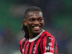Rafael Leao del Milan sorride