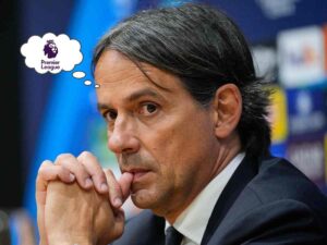 Simone Inzaghi mentre pensa alla Premier League