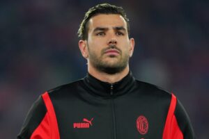 Theo Hernandez nel pre partita