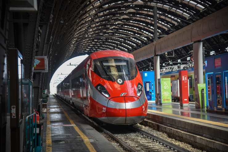 Un Treno Frecciarossa in stazione