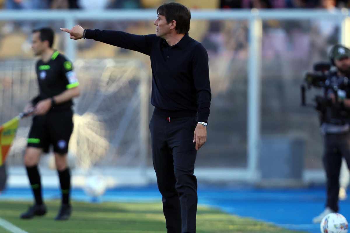 Antonio Conte sembra indicare i rinforzi