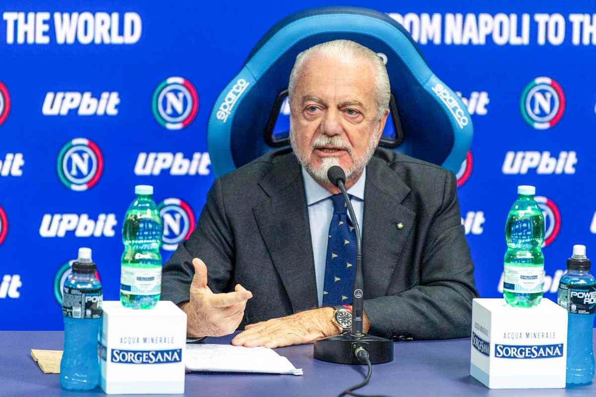 Aurelio De Laurentiis parla in conferenza