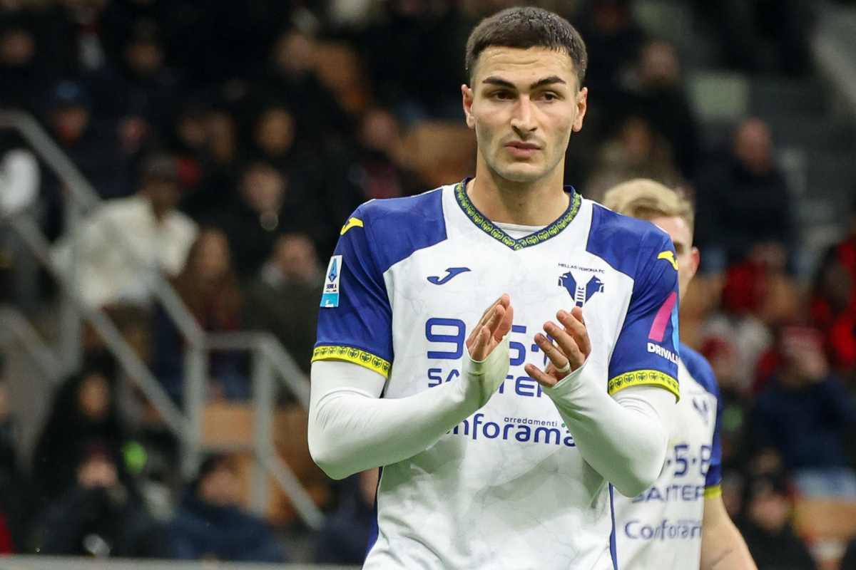 Diego Coppola con la maglia del Verona