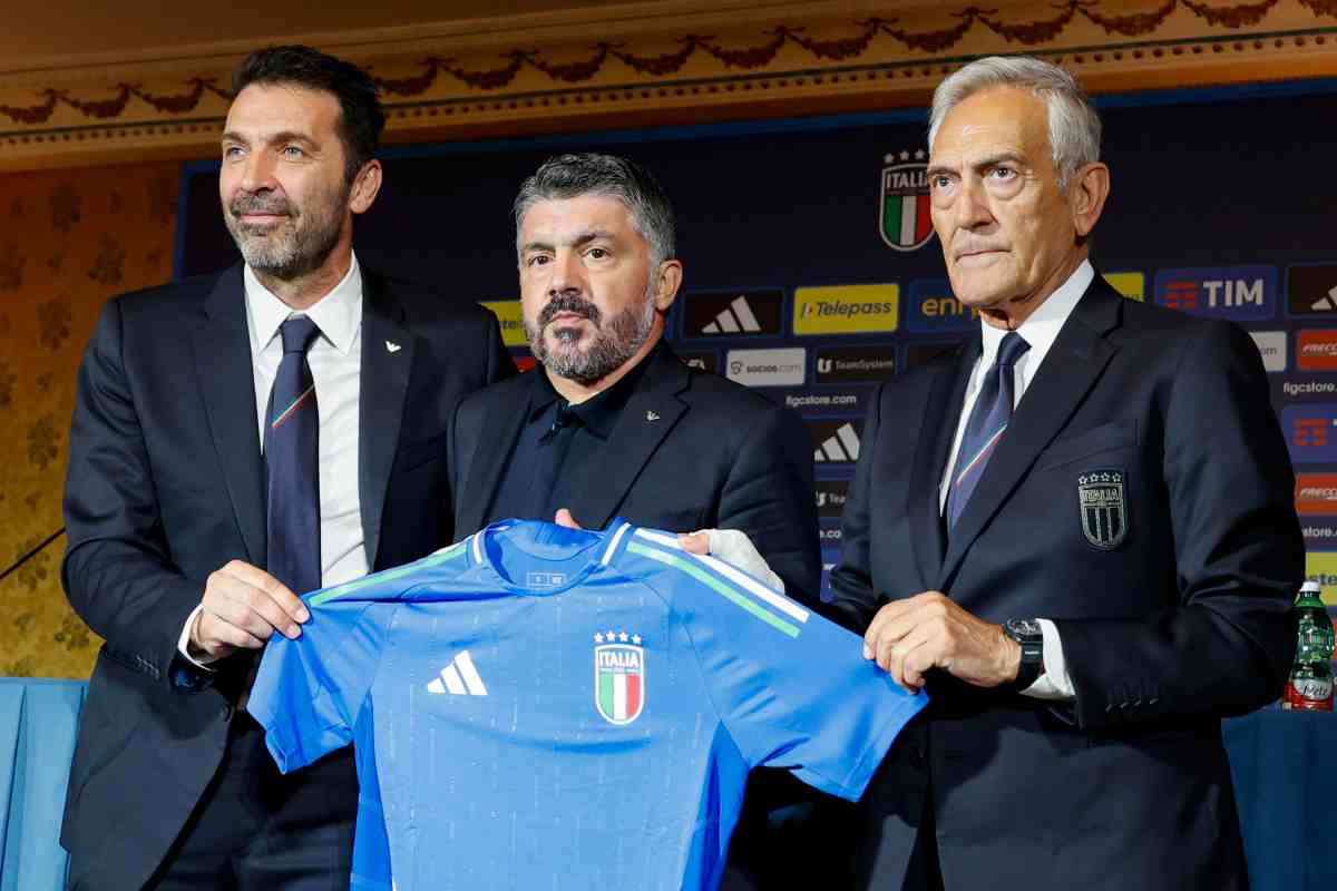 Gennaro Gattuso con Buffon e Gravina 