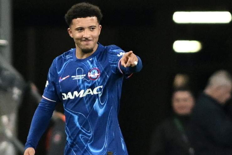 Jadon Sancho esulta